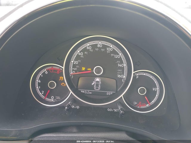 Volkswagen 2018 2018 3VWFD7AT6JM705655 Image 7