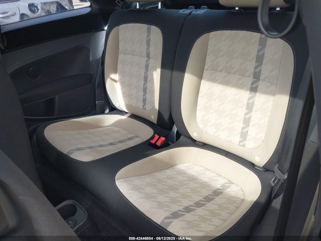 Volkswagen 2018 2018 3VWFD7AT6JM705655 Image 8