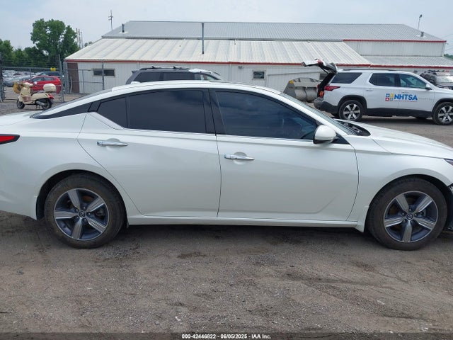 1N4BL4EWXLC115816 Nissan 2020