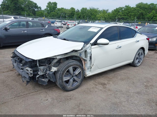 1N4BL4EWXLC115816 Nissan 2020
