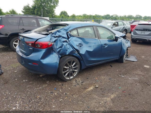 2018 MAZDA MAZDA3 3MZBN1V34JM169548 Photo 3