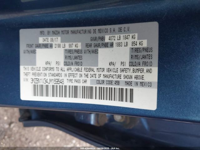 2018 MAZDA MAZDA3 3MZBN1V34JM169548 Photo 8