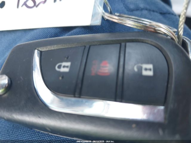 2021 TOYOTA C-HR NMTKHMBXXMR131392 Photo 10
