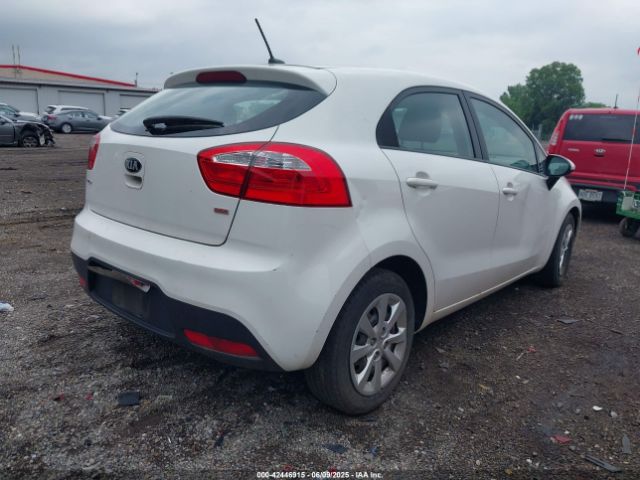 KNADM5A30F6516518 KIA RIO LX