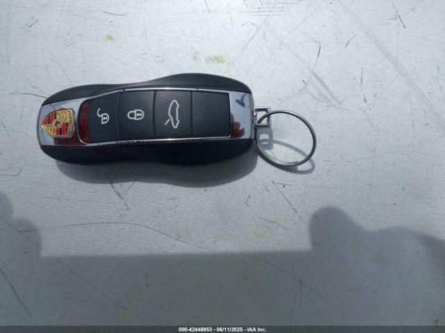 WP0AB2A96ES122879 Porsche 911