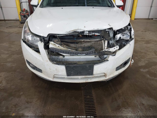 1G1P75SZ5E7299298 Chevrolet luz