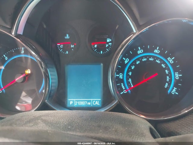 1G1P75SZ5E7299298 Chevrolet luz