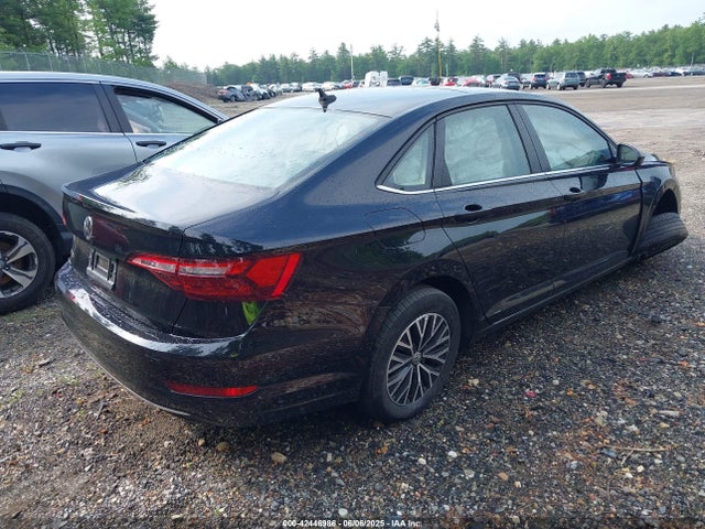 3VWC57BU1MM103466 Volkswagen tsi