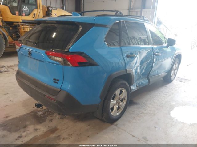2021 TOYOTA RAV4 2T3P1RFVXMW235316 Photo 3