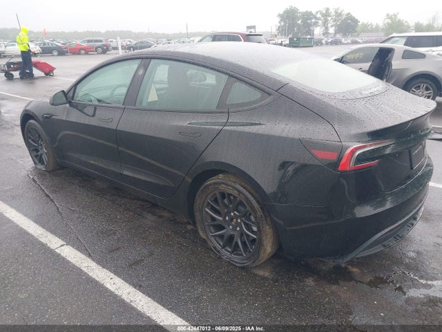 2024 TESLA MODEL 3 5YJ3E1EB8RF733782 Photo 2