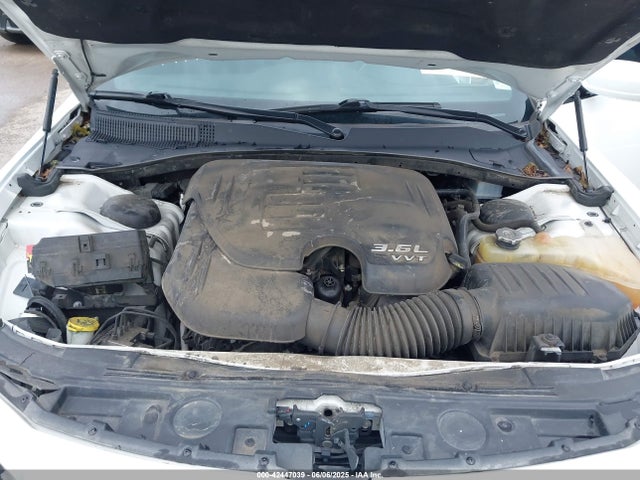 Aukcja sprzedaży 2019 Chrysler 300 300s, vin: 2C3CCABG3KH601040, numer aukcji: 42447039