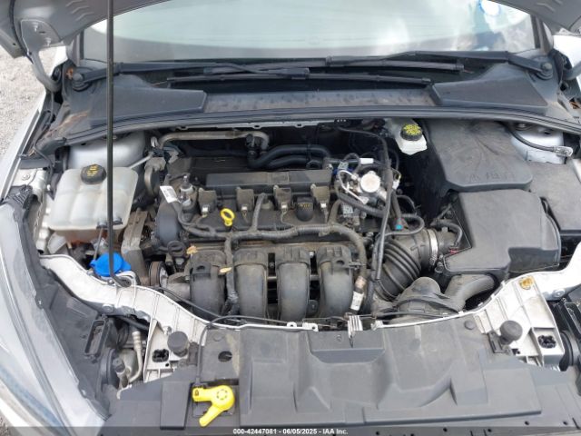 1FADP3K29JL294873 Ford FOCUS SE