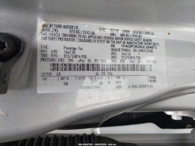 1FADP3K29JL294873 Ford FOCUS SE