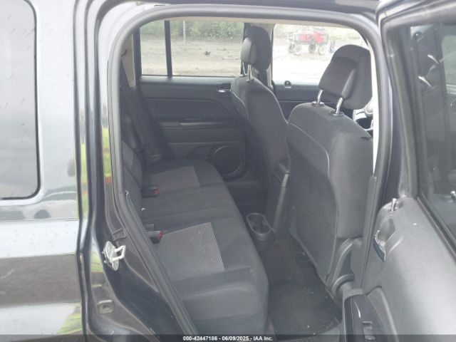 1C4NJRFB0ED641875 Jeep Patriot Latitude