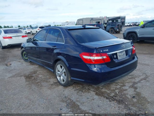 2013 MERCEDES-BENZ E 350 WDDHF8JB3DA763748 Photo 2