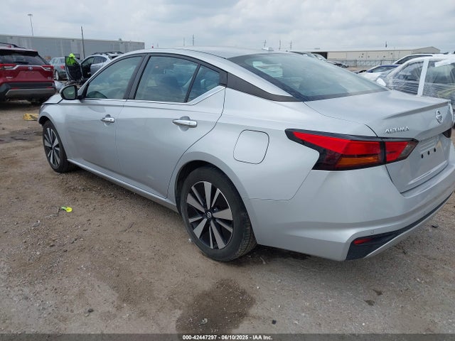 Nissan Altima 2022 1N4BL4DVXNN321072 Image 3