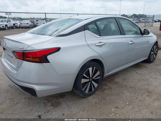 Nissan Altima 2022 1N4BL4DVXNN321072 Image 4