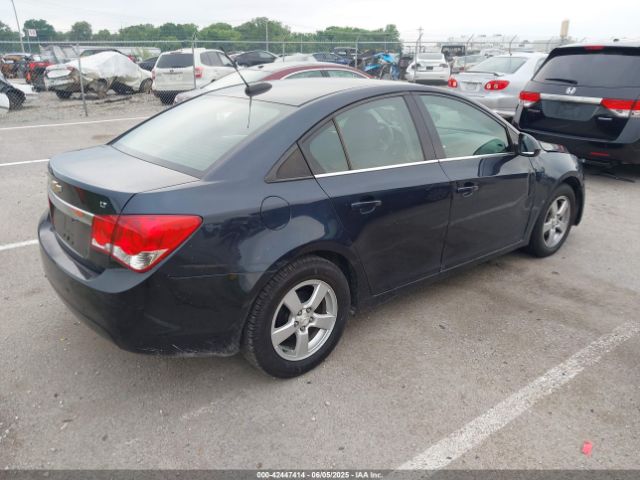 1G1PC5SBXF7240327 Chevrolet Cruze 1lt Auto