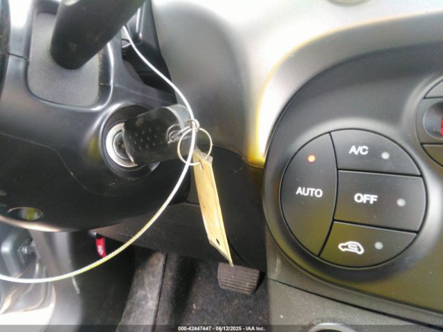 2017 FIAT 500E 3C3CFFGE8HT661536 Photo 10