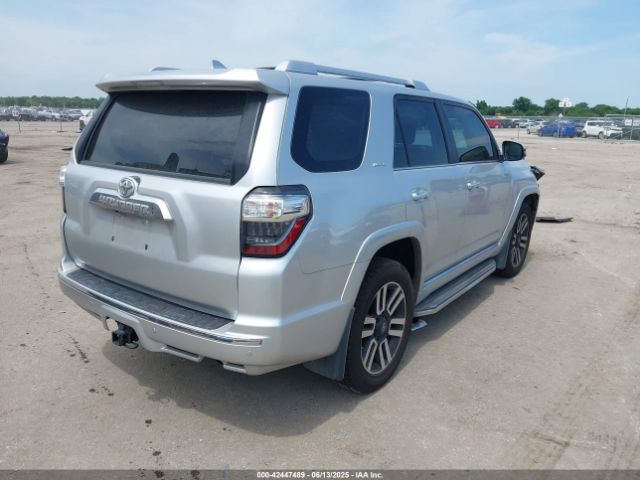 2018 TOYOTA 4RUNNER JTEZU5JRXJ5169111 Photo 3