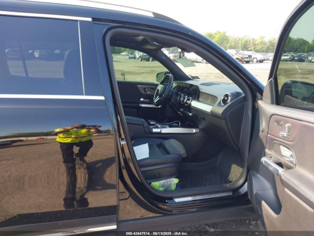 2020 MERCEDES-BENZ GLB 250 W1N4M4HB7LW031498 Photo 4