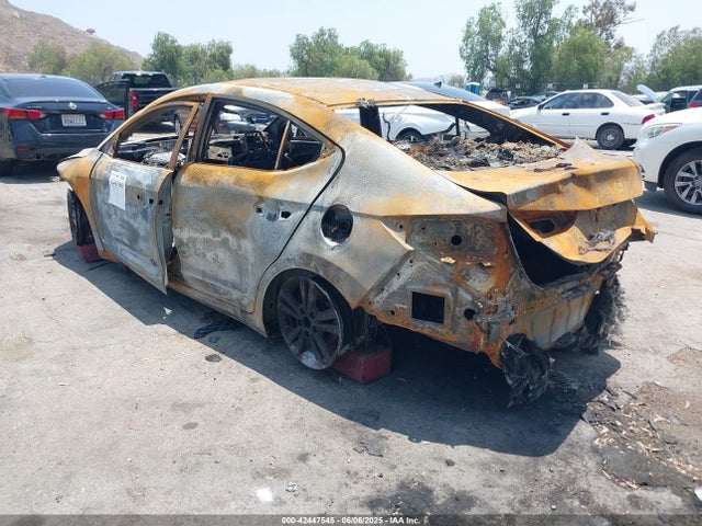 KMHD84LF9JU474701 Hyundai ELANTRA SEL