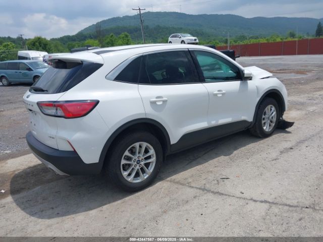 2021 FORD ESCAPE 1FMCU9G61MUA30151 Photo 3