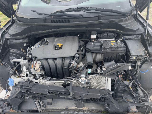 KNDJ23AU2L7725161 KIA SOUL LX