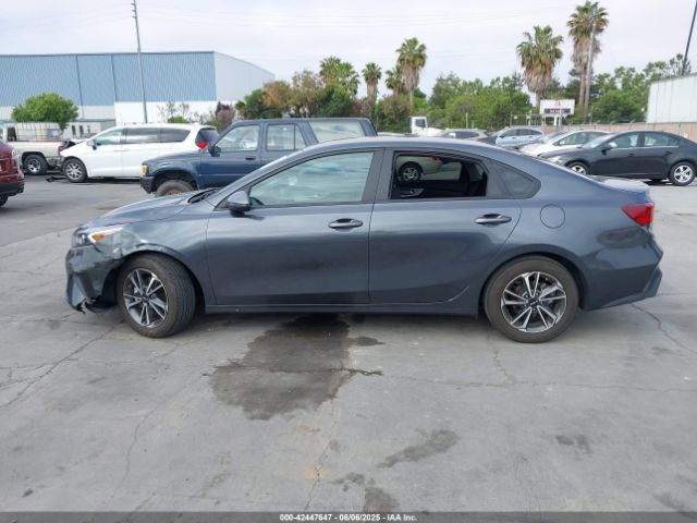 3KPF24AD4PE608621 KIA mpi nu
