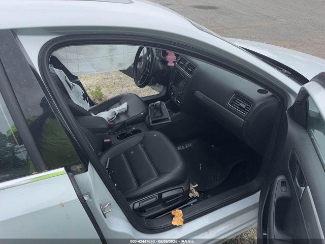 3VWDB7AJ5HM273663 Volkswagen Jetta 1.4t Se