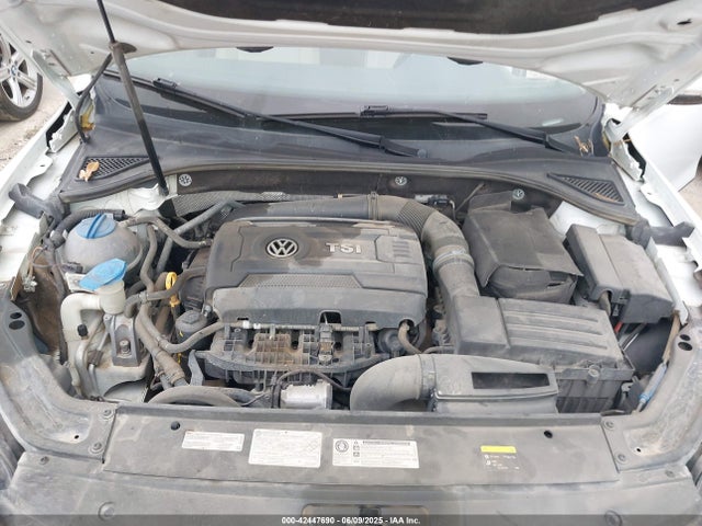 1VWBS7A36GC035393 Volkswagen 2016
