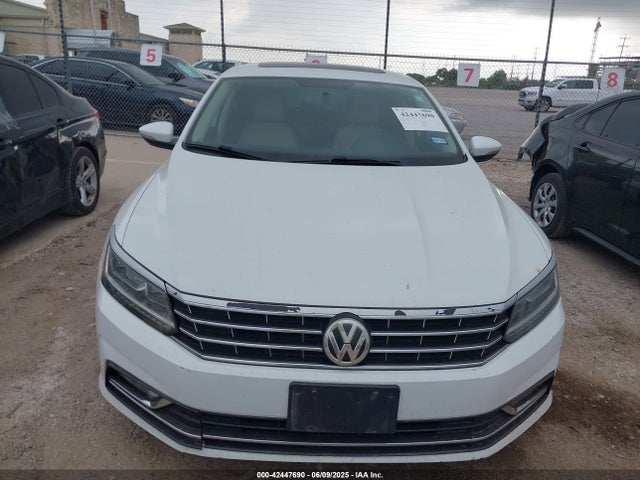 1VWBS7A36GC035393 Volkswagen 2016