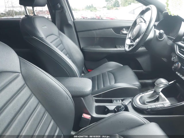 3KPF54AD4NE431993 KIA mpi nu