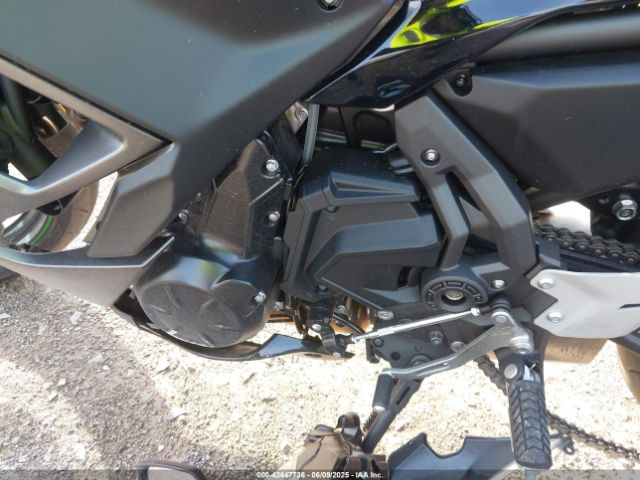 2024 KAWASAKI EX650 ML5EXER15RDAD5755 Photo 8
