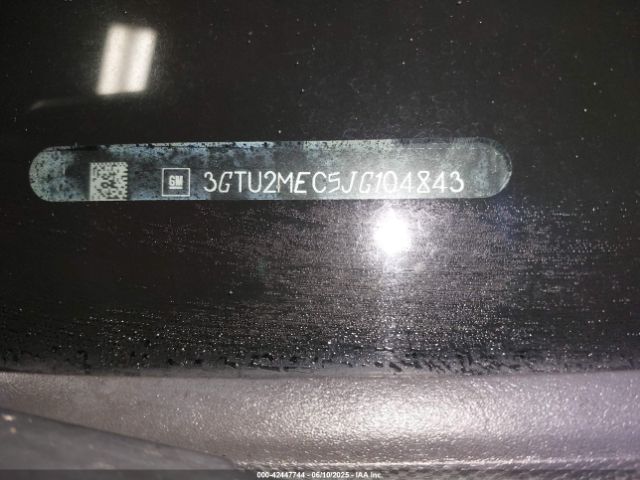 3GTU2MEC5JG104843 GMC Sierra 1500 Sle