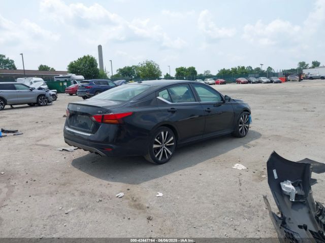 2019 NISSAN ALTIMA 1N4BL4CV6KC221804 Photo 3