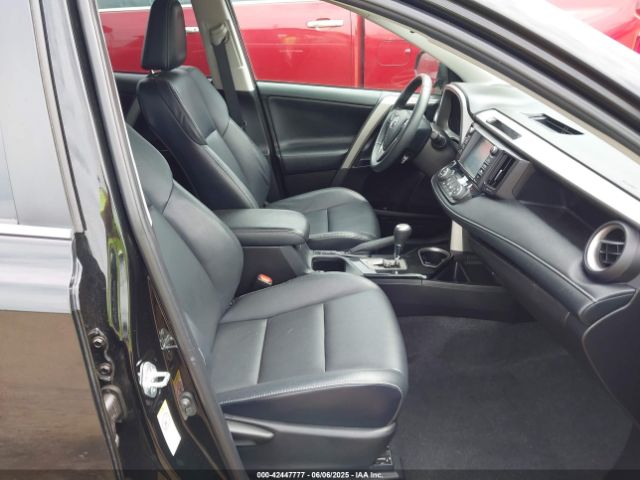 2018 TOYOTA RAV4 2T3DFREVXJW726826 Photo 4