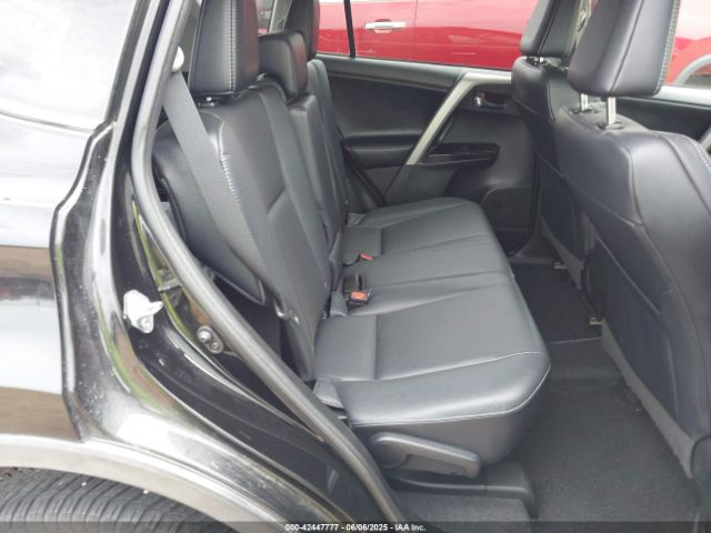 2018 TOYOTA RAV4 2T3DFREVXJW726826 Photo 7
