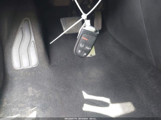 2015 CHRYSLER 200 1C3CCCAB5FN712607 Photo 10
