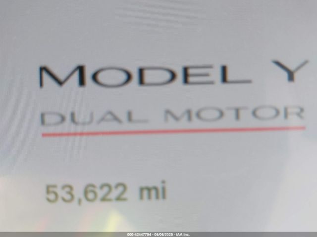 7SAYGDEF6NF340932 Tesla Model Y
