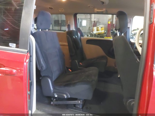 Dodge 2016 2016 2C4RDGBG1GR228197 Image 8