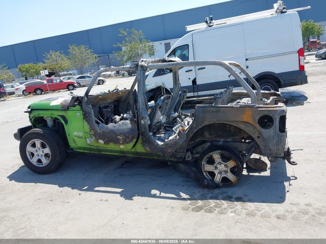 1C4HJXDN5LW126953 Jeep 2020