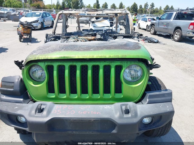 1C4HJXDN5LW126953 Jeep 2020