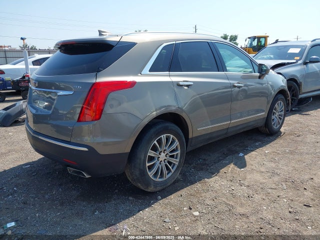 2018 CADILLAC XT5 1GYKNDRS4JZ108909 Photo 3