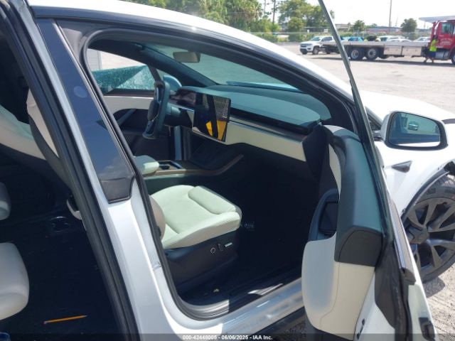 2023 TESLA MODEL X 7SAXCBE55PF384586 Photo 4