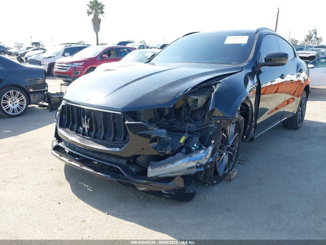 ZN661XUA0JX301331 Maserati m156d