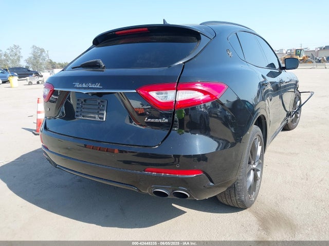 ZN661XUA0JX301331 Maserati m156d