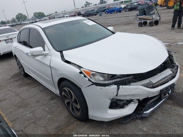 42448350 :رقم المزاد ، 1HGCR2F79HA179777 vin ، 2017 Honda Accord Ex مزاد بيع