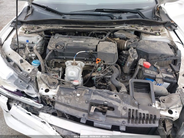 42448350 :رقم المزاد ، 1HGCR2F79HA179777 vin ، 2017 Honda Accord Ex مزاد بيع