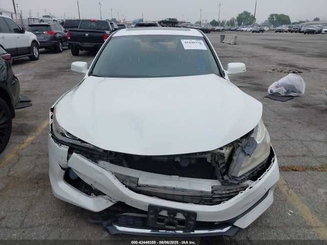 42448350 :رقم المزاد ، 1HGCR2F79HA179777 vin ، 2017 Honda Accord Ex مزاد بيع
